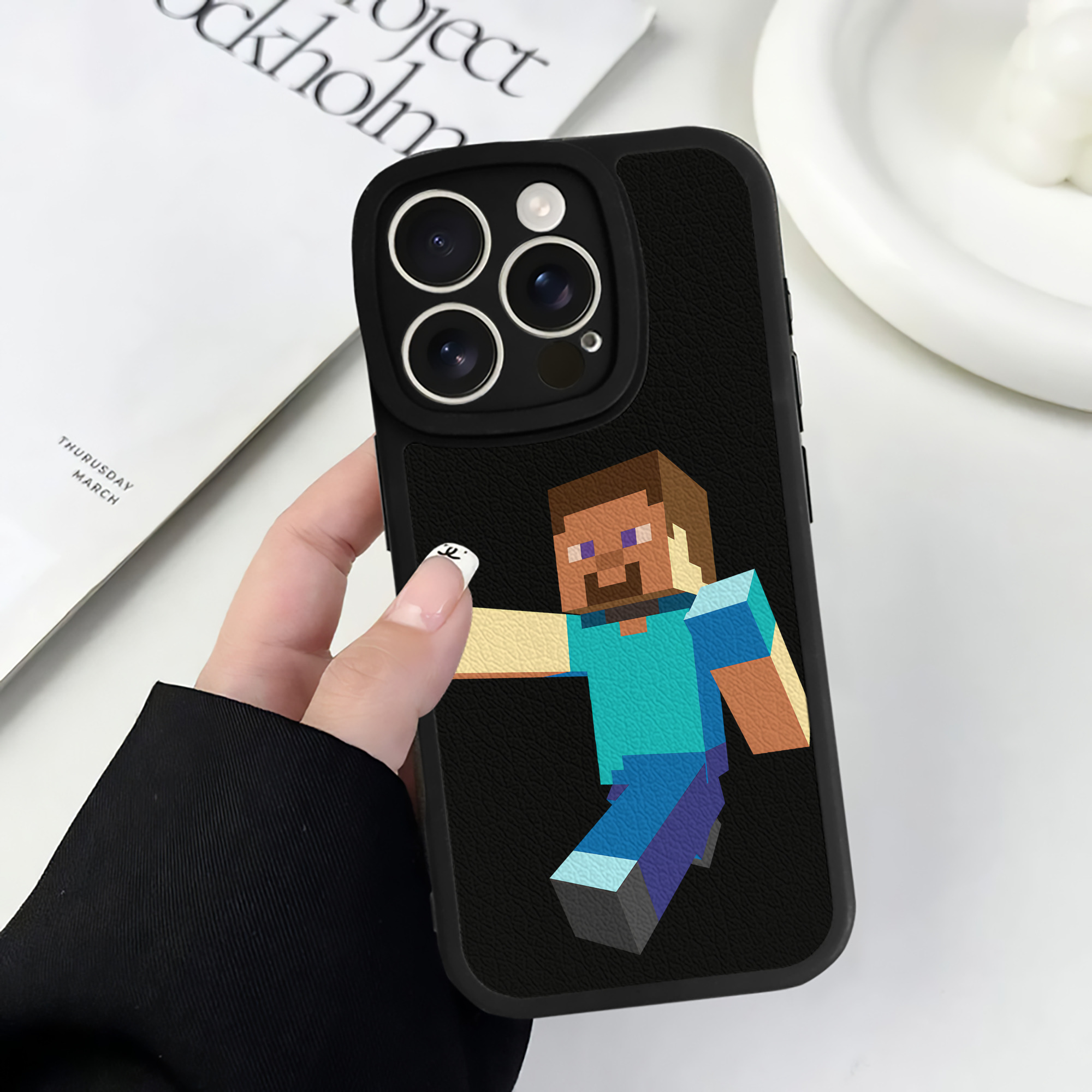 （画像用） マインクラフト ブロックの世界 Minecraft MC Block world 【iPhone 16シリーズ対応】シリコンスマホケース（レザー調） 材質：シリコン
